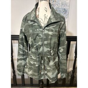 Old Navy Women Green camouflage Denim Jacket‎ M